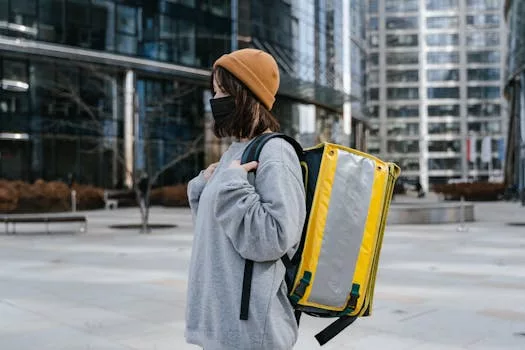 Beyond “It’s Raining”: Unpacking How Weather Can Affect Delivery